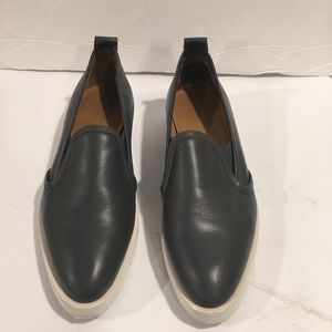 Everlane point front sneaker made in Italy sz 6